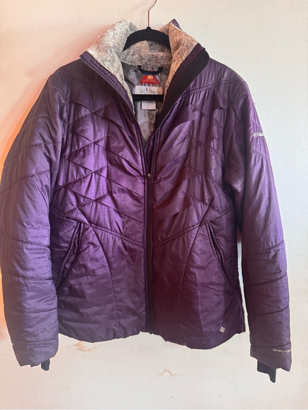 Columbia Women’s L OmniHeat Puffer Coat Insulated Comfort Ski Winter